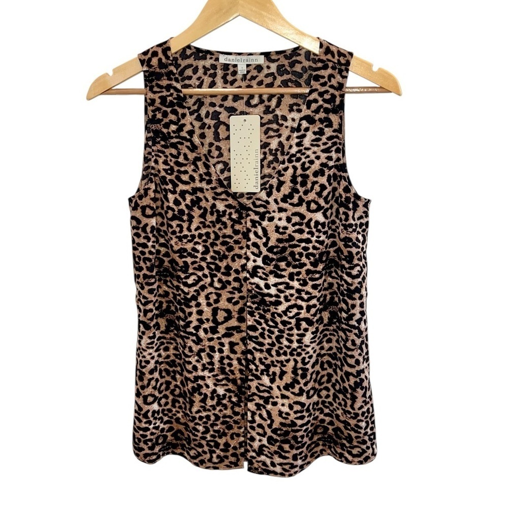 NWT Daniel Rainn Sleeveless Leopard Print Tank Top